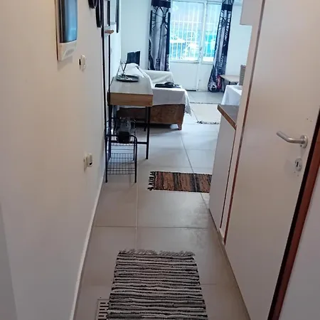 Relax In The City Center 1 Apartment